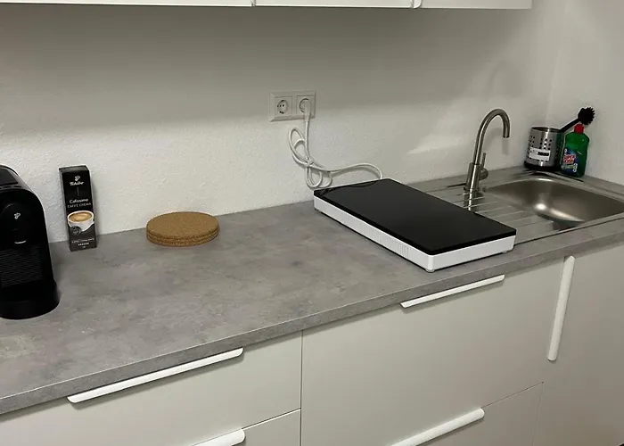 Schoenes Zentrale Lage In Zuffenhausen Stuttgart