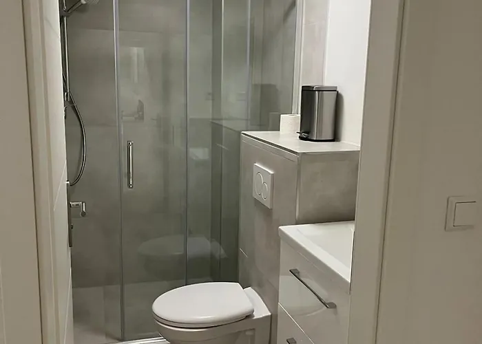 Apartman Schoenes Zentrale Lage In Zuffenhausen