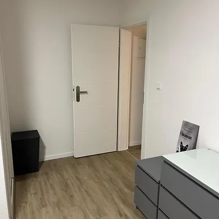 Schoenes Zentrale Lage In Zuffenhausen Lejlighed Stuttgart